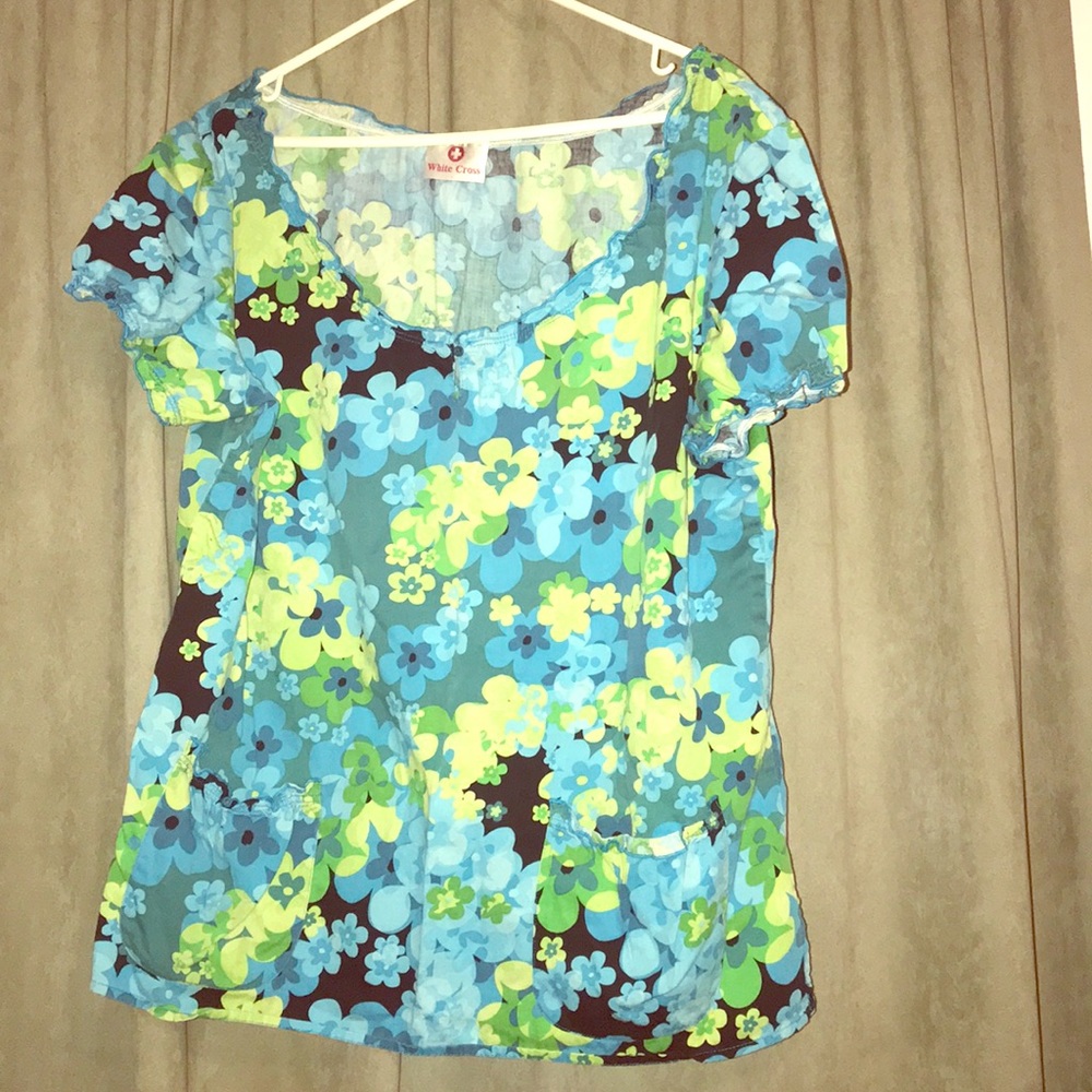 Scrub top size xl